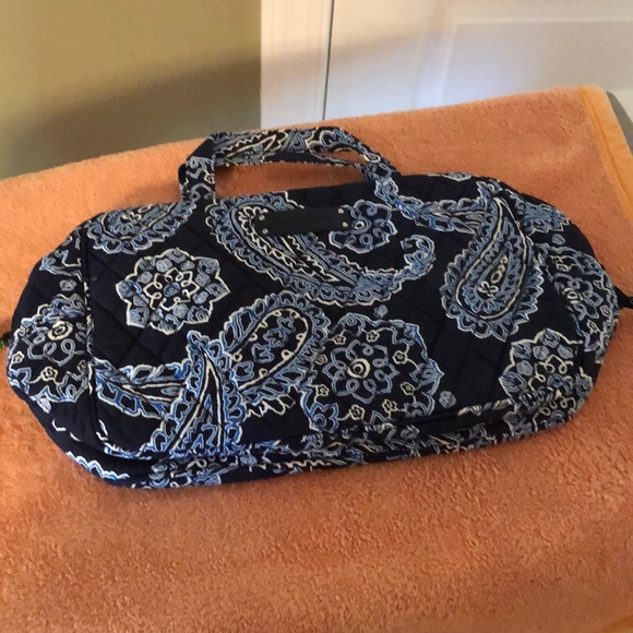 Vera Bradley Handbags - Vera Bradley Grand Cosmetic